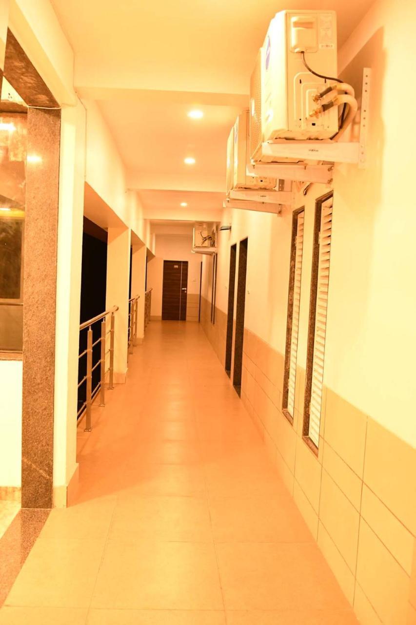 Royal Orbit Hotel Panchgani Ngoại thất bức ảnh