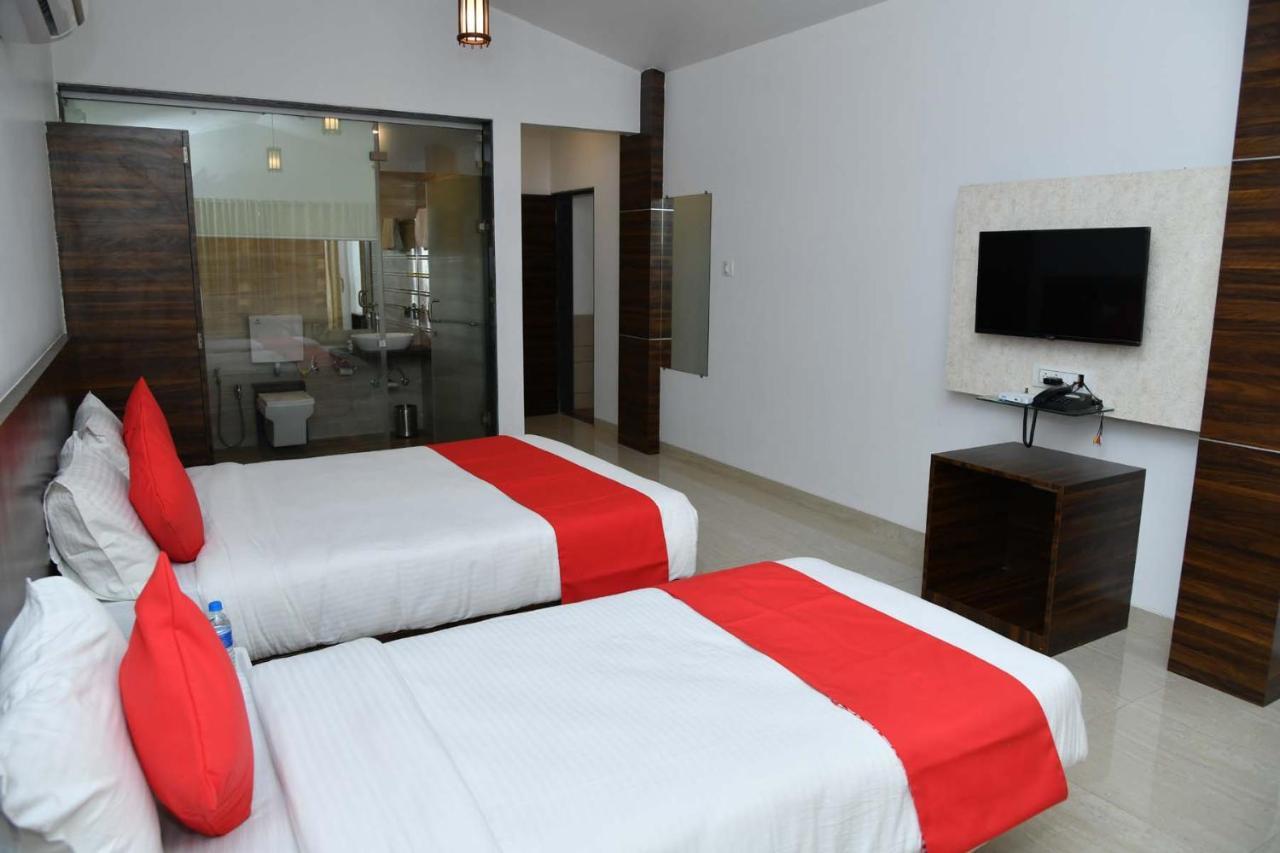 Royal Orbit Hotel Panchgani Ngoại thất bức ảnh