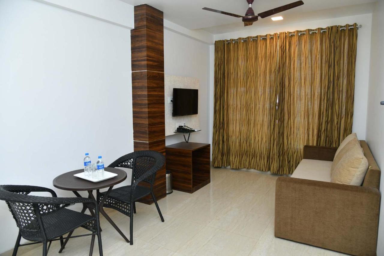 Royal Orbit Hotel Panchgani Ngoại thất bức ảnh
