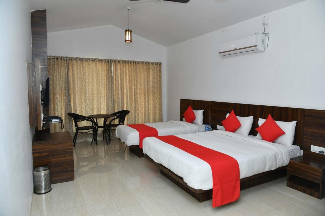 Royal Orbit Hotel Panchgani Ngoại thất bức ảnh