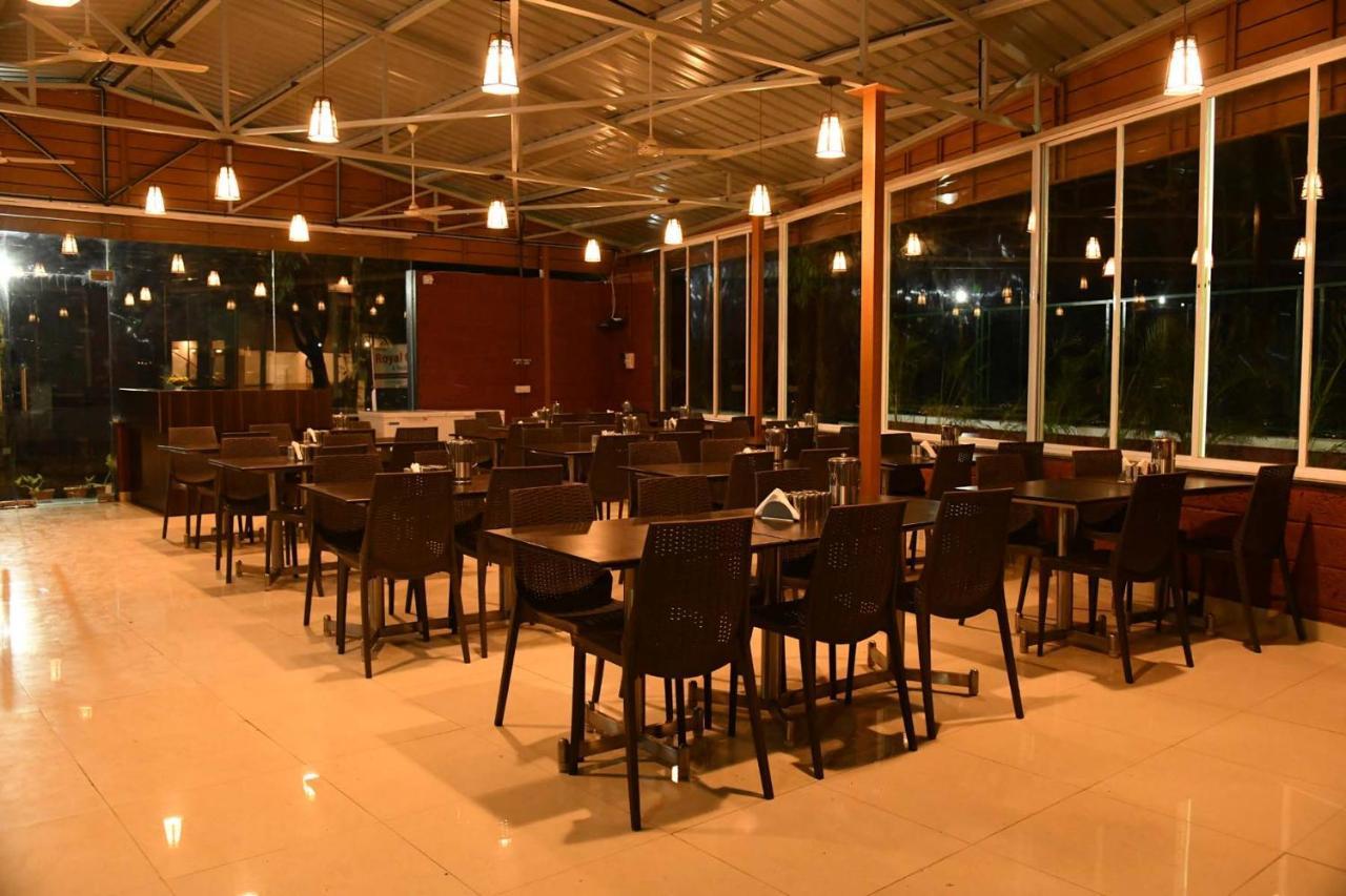 Royal Orbit Hotel Panchgani Ngoại thất bức ảnh