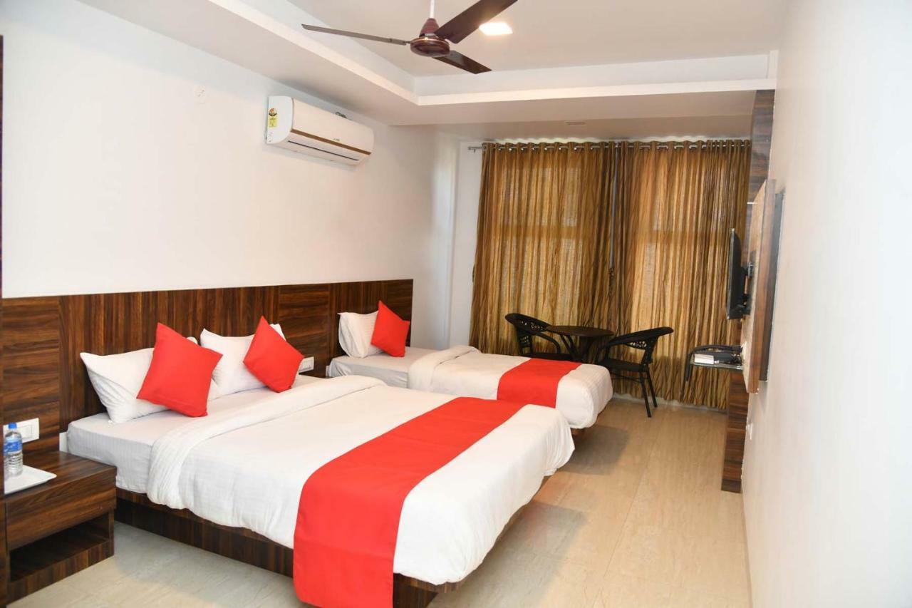 Royal Orbit Hotel Panchgani Ngoại thất bức ảnh