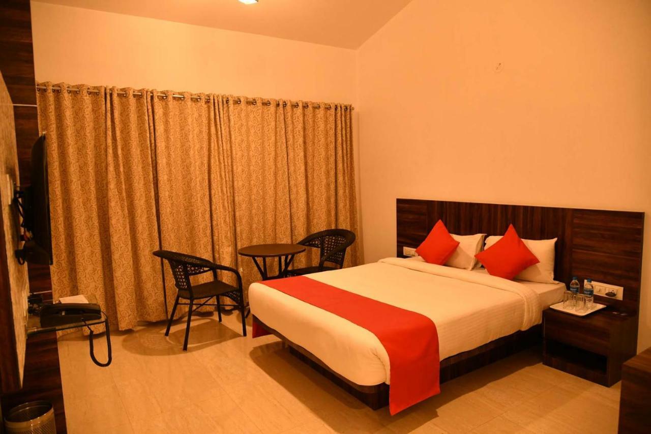Royal Orbit Hotel Panchgani Ngoại thất bức ảnh