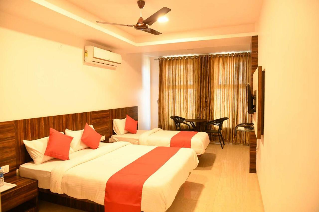 Royal Orbit Hotel Panchgani Ngoại thất bức ảnh